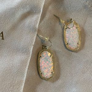 Kendra Scott Kyocera opal Dani gold
